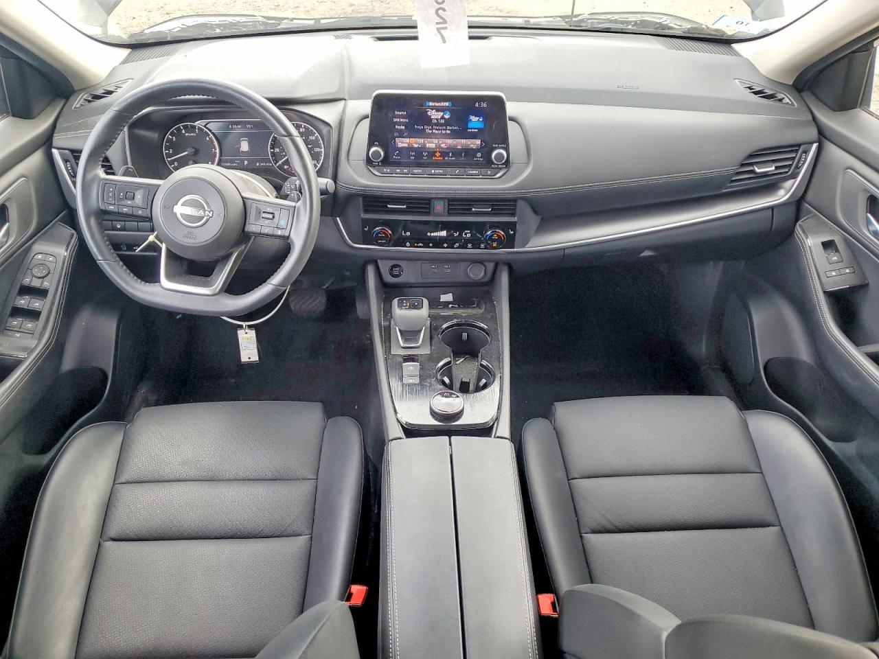 2024 Nissan Rogue Sv - zdjęcie 8