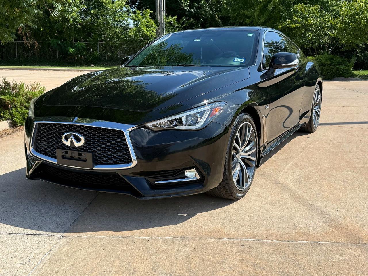 2018 Infiniti Q60 3.0T Luxe - zdjęcie 2