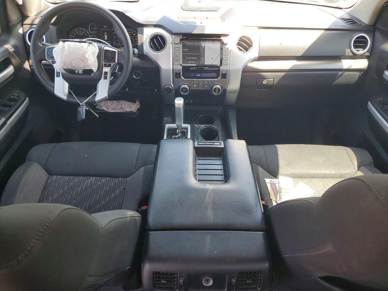 2020 Toyota Tundra Sr5 - zdjęcie 8