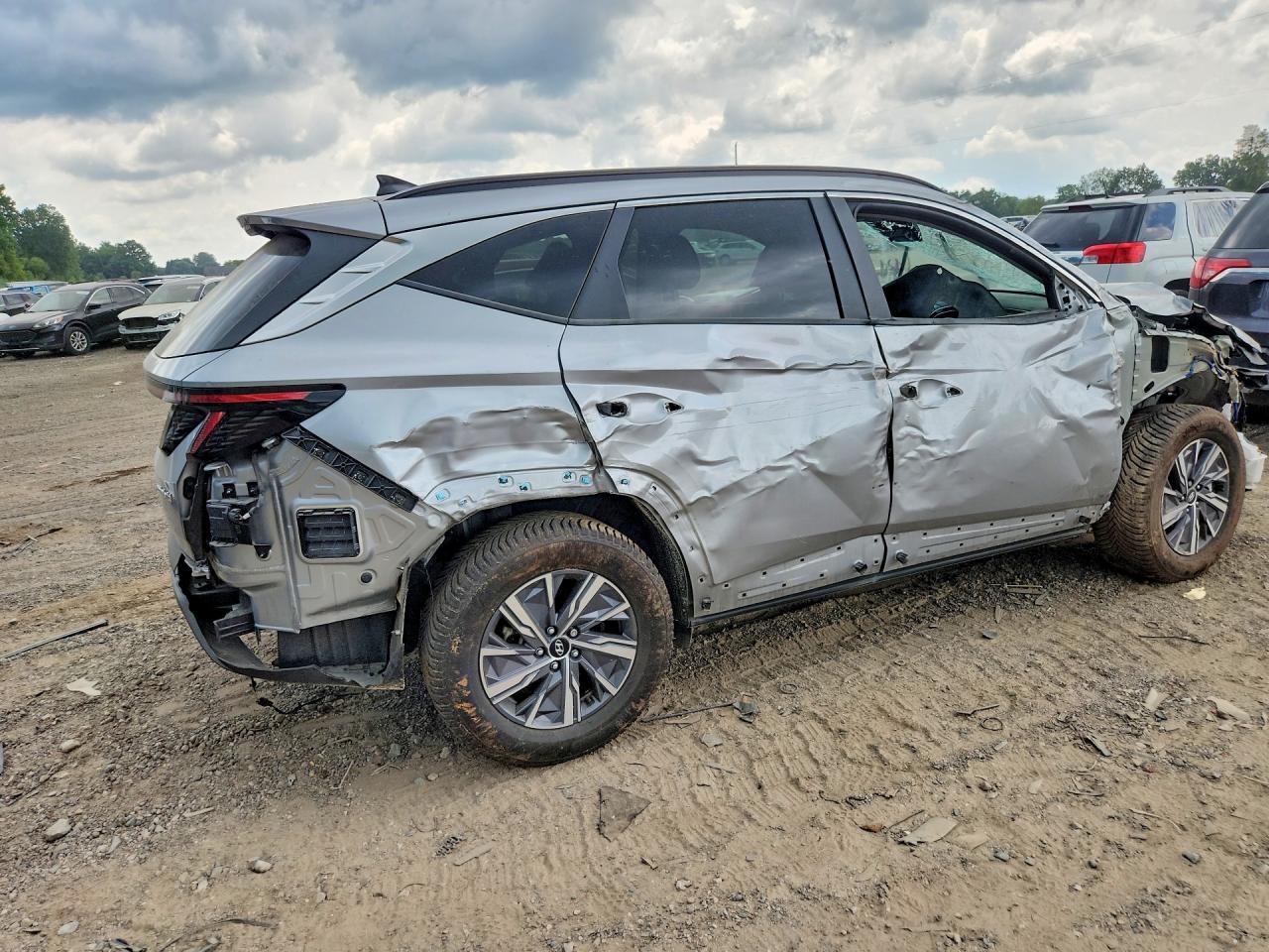 2023 Hyundai Tucson Blue - zdjęcie 3