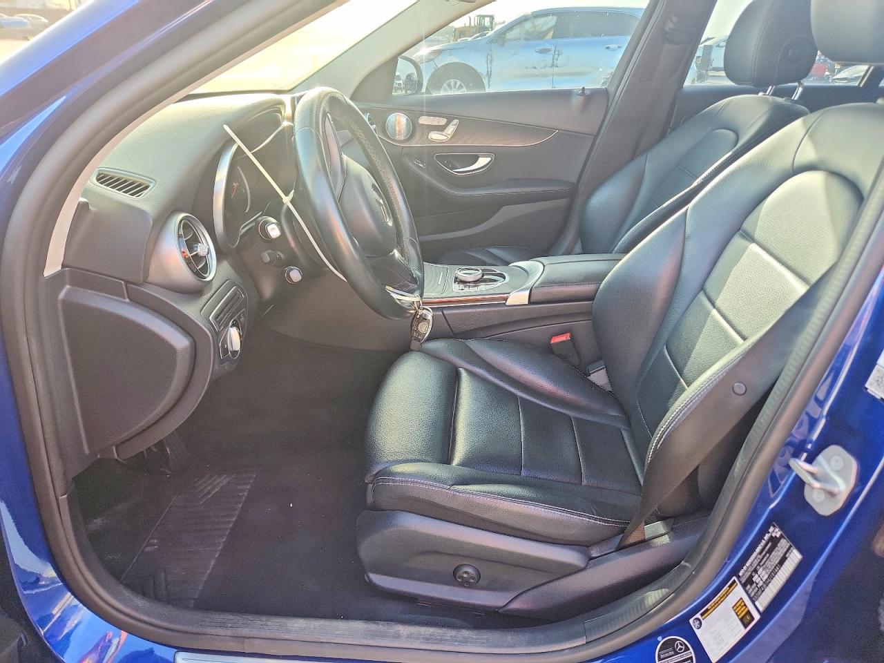 2017 Mercedes-Benz C 300 - zdjęcie 7