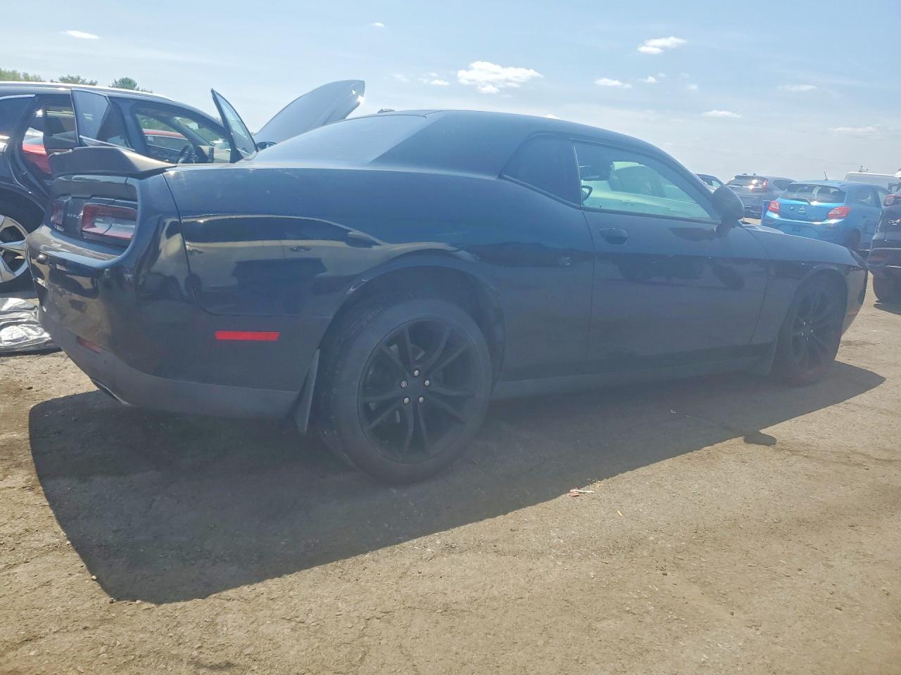 2016 Dodge Challenger Sxt - zdjęcie 3