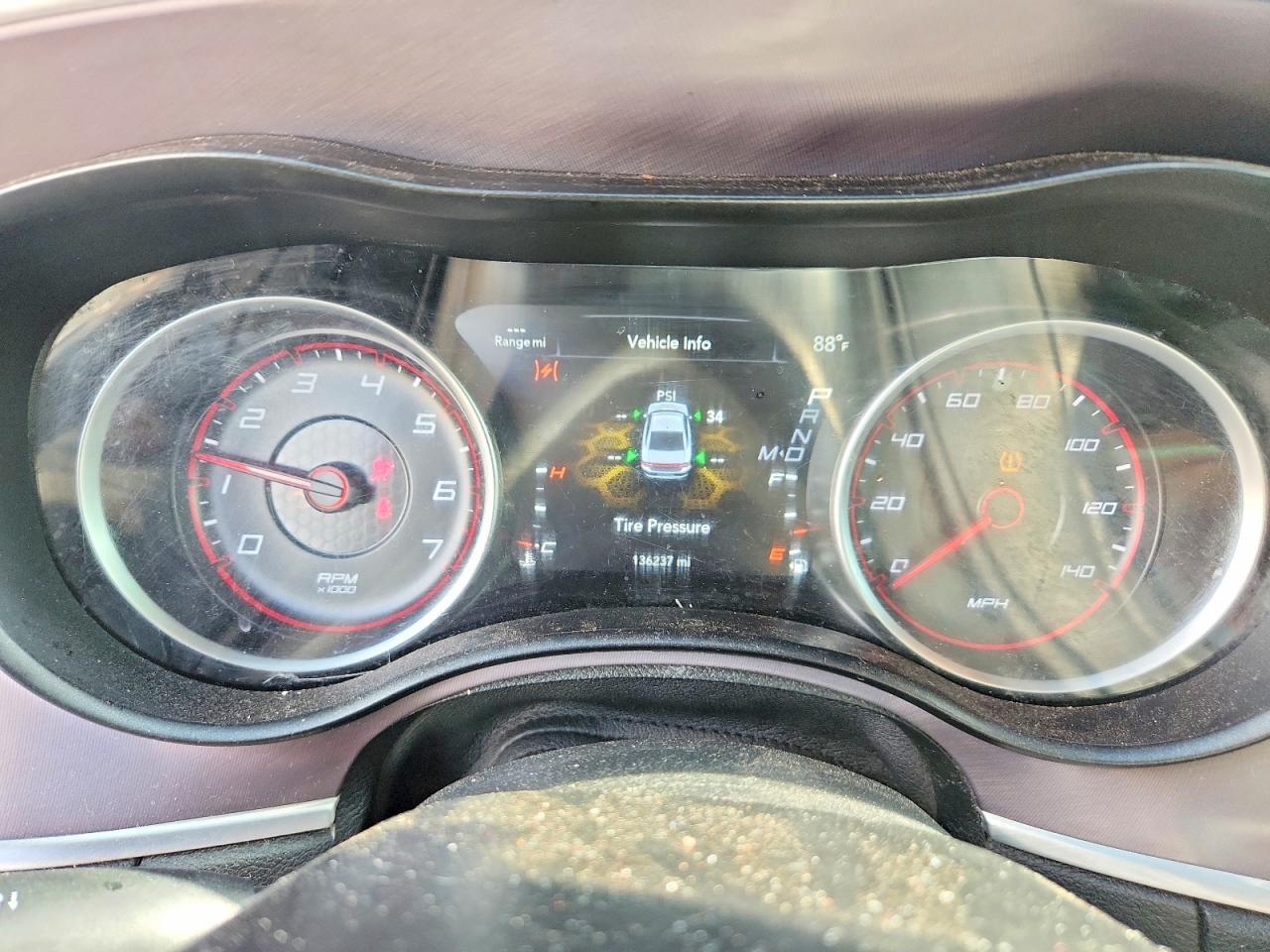 2019 Dodge Charger - zdjęcie 9