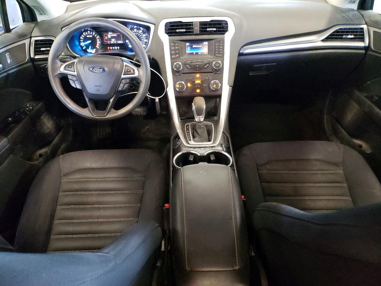 2015 Ford Fusion Se - zdjęcie 8