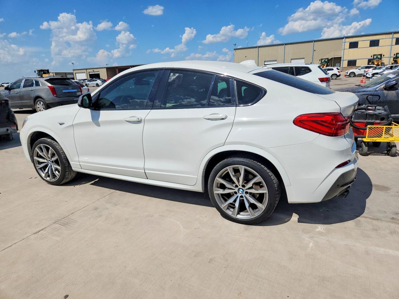 2018 BMW X4 xDrivem40I - zdjęcie 2