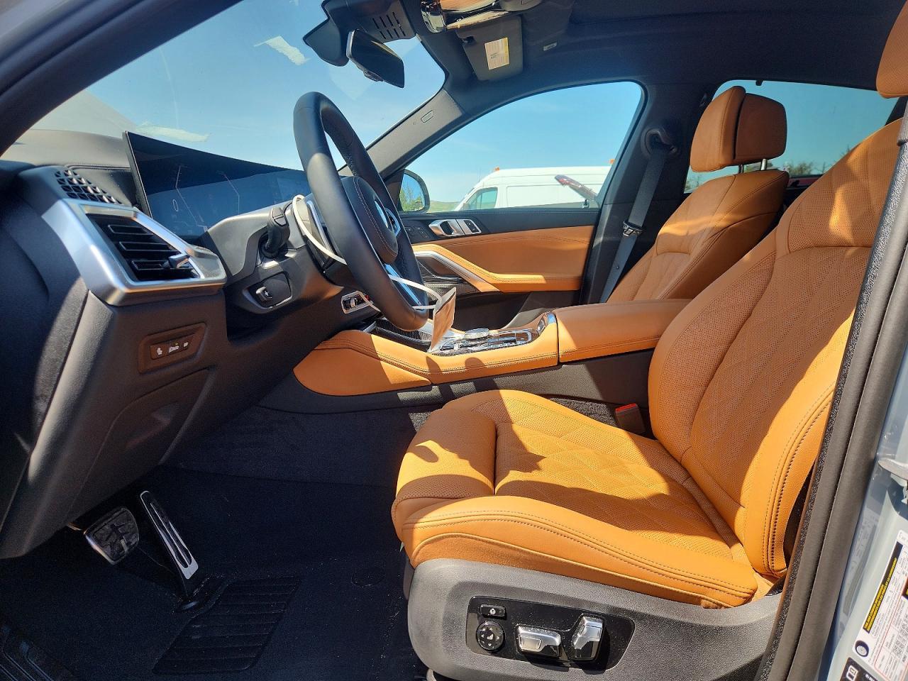 2026 BMW X6 xDrive40I - zdjęcie 7