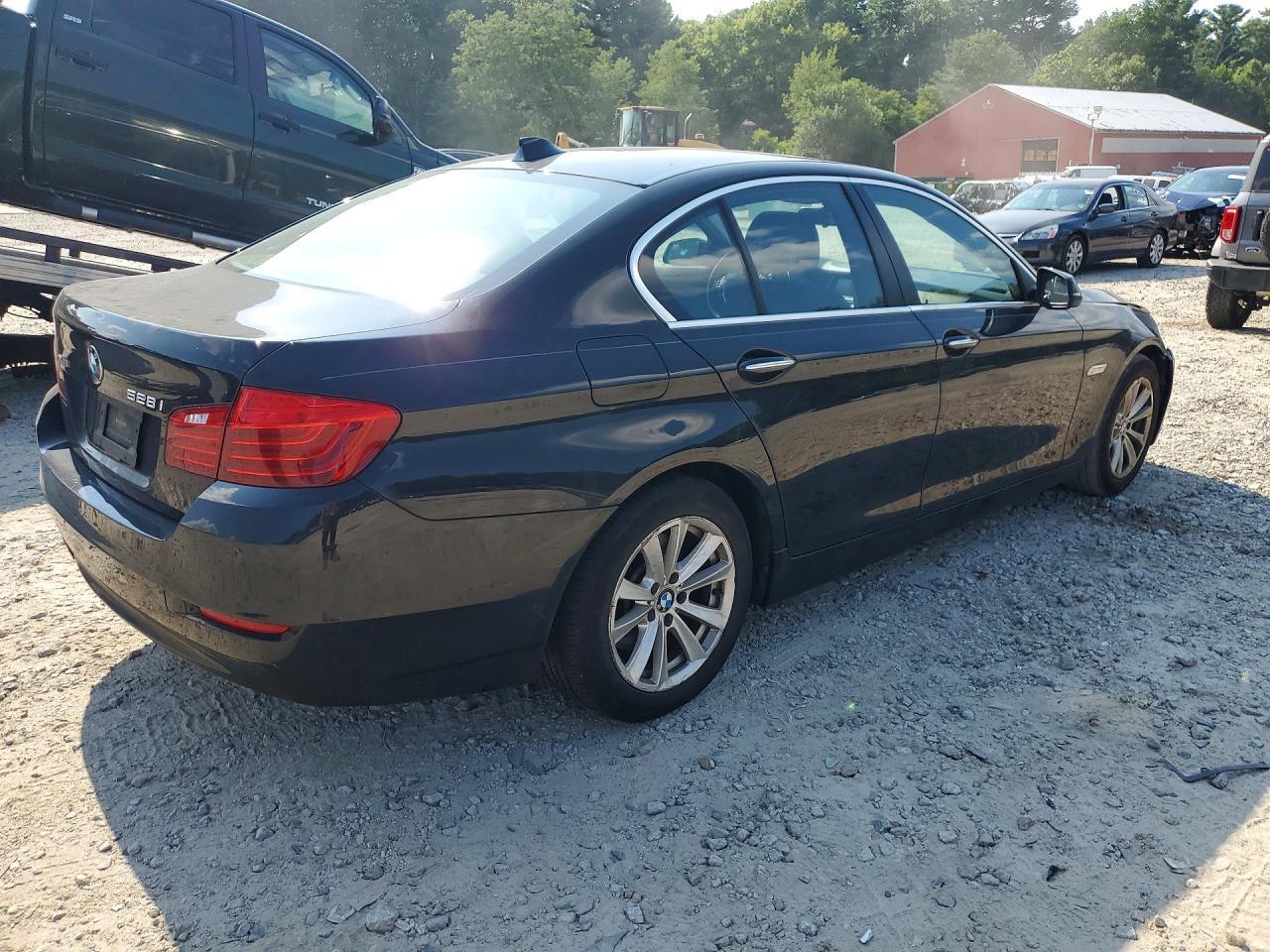2016 BMW Seria 5 528i - zdjęcie 3