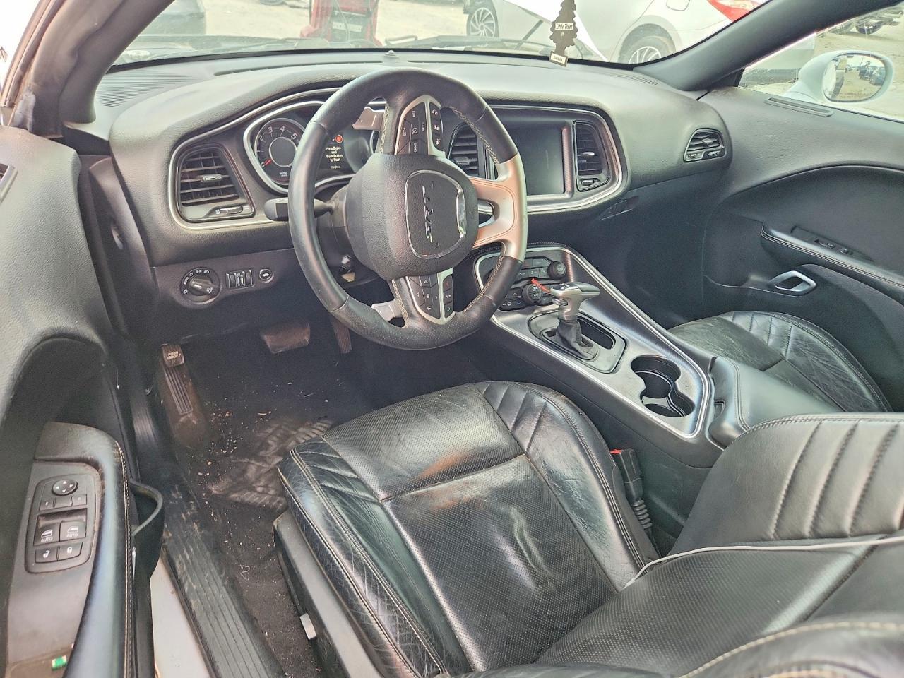 2015 Dodge Challenger Srt 392 - zdjęcie 8