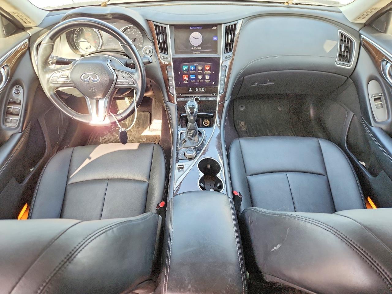 2018 Infiniti Q50 3.0T Luxe - zdjęcie 8