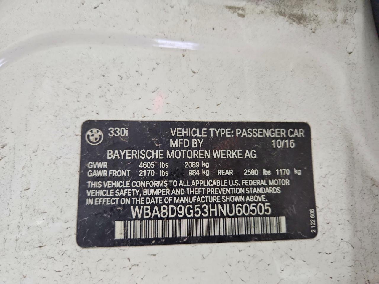 2017 BMW Seria 3 330i - zdjęcie 13