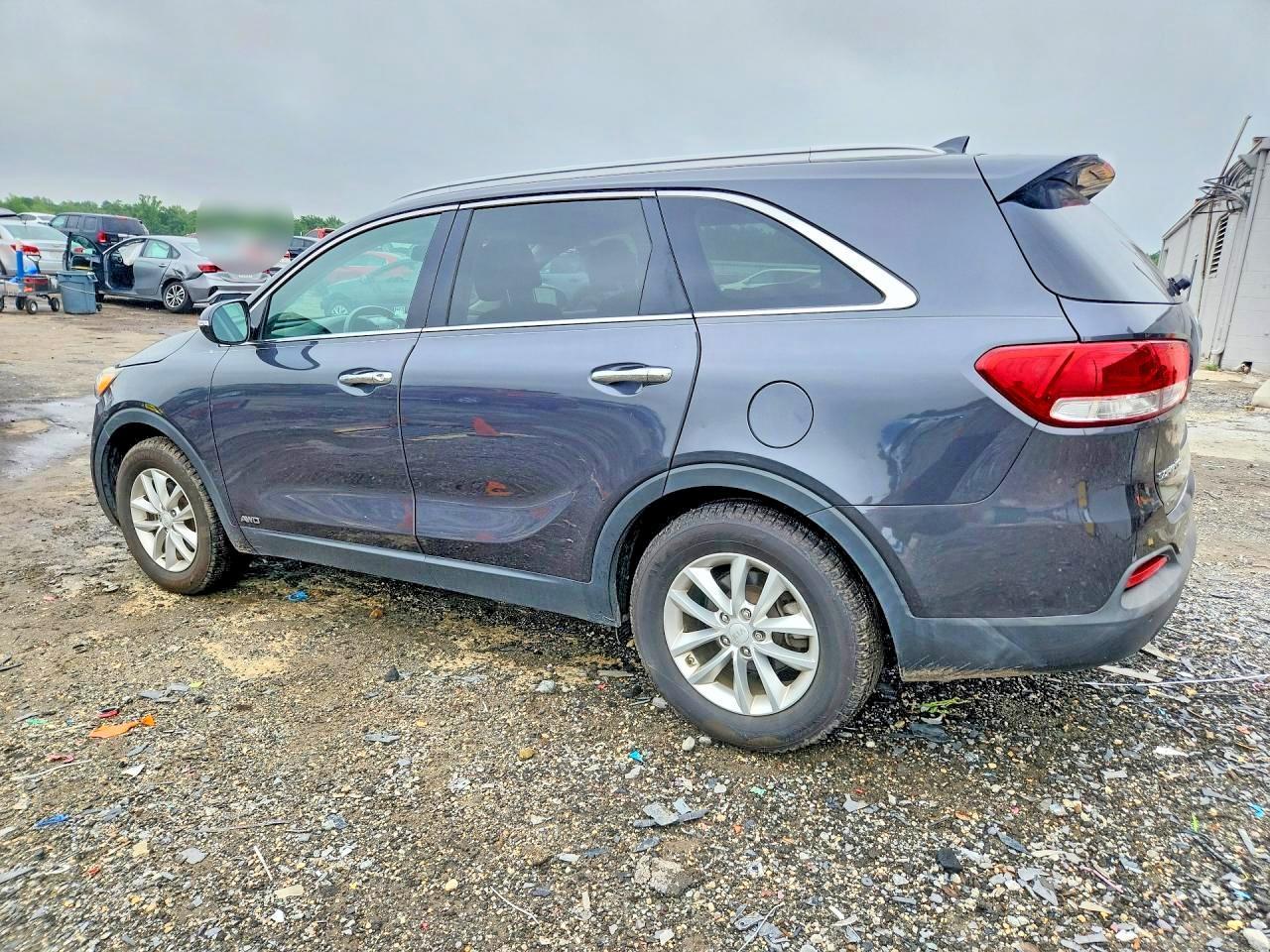 2017 Kia Sorento Lx - zdjęcie 2