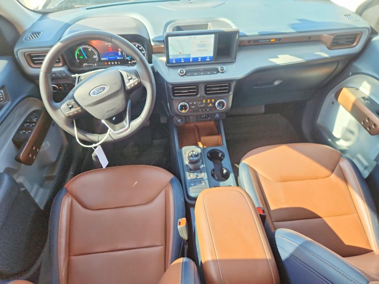 2024 Ford Maverick Lariat - zdjęcie 8
