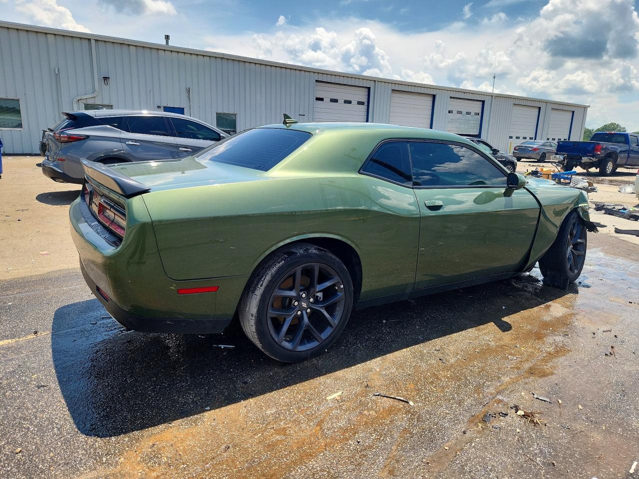 2022 Dodge Challenger Sxt - zdjęcie 3