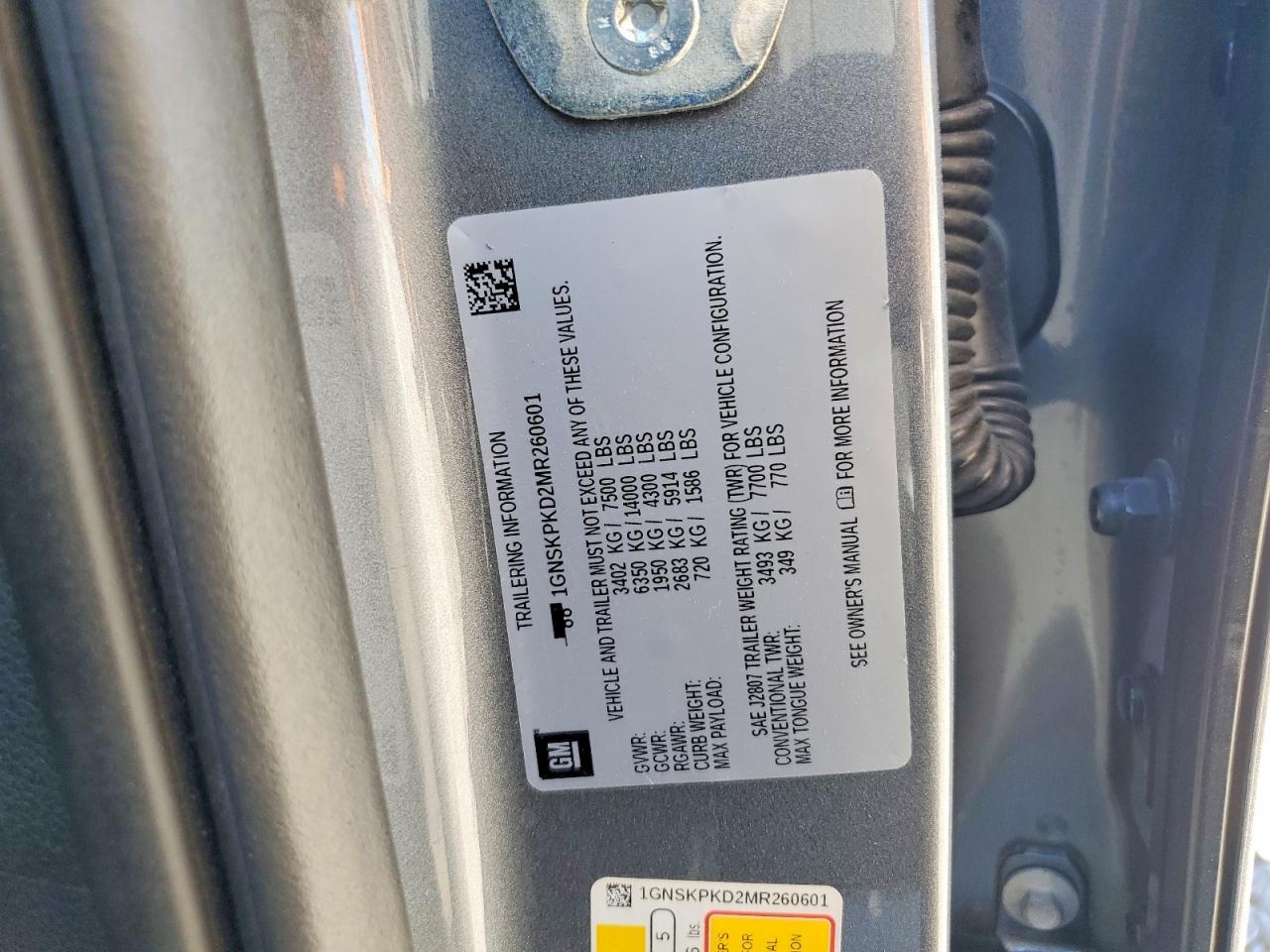 2021 Chevrolet Tahoe K1500 Z71 - zdjęcie 13