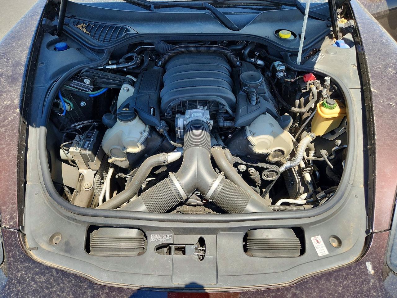 2014 Porsche Panamera 2 - zdjęcie 11