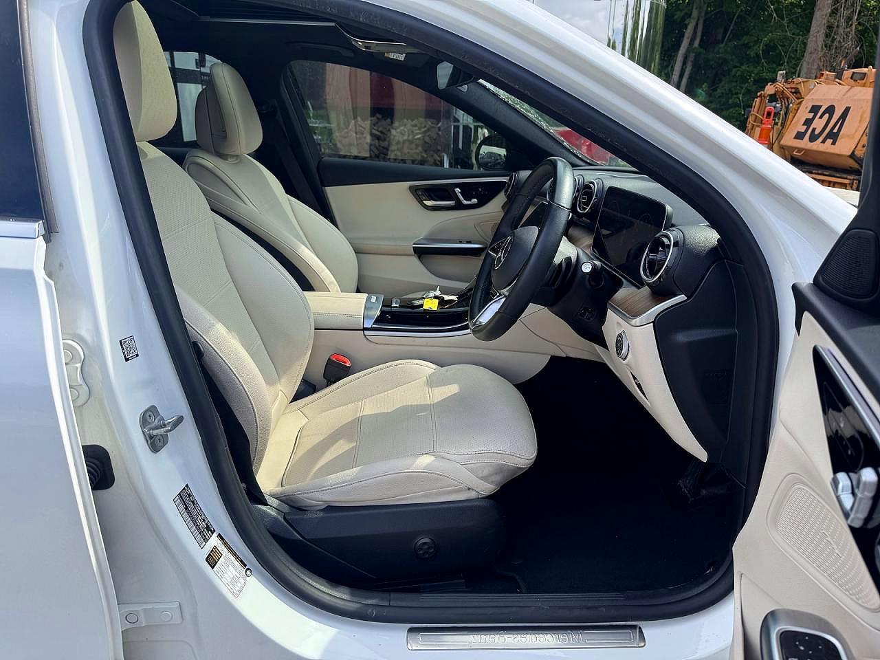 2023 Mercedes-Benz C 300 4Matic - zdjęcie 5