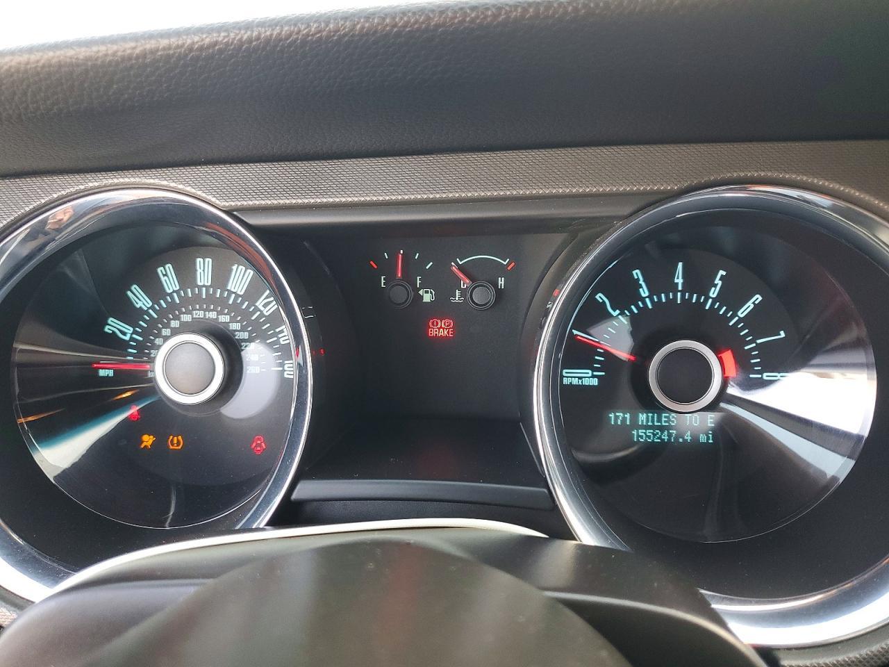 2013 Ford Mustang - zdjęcie 9