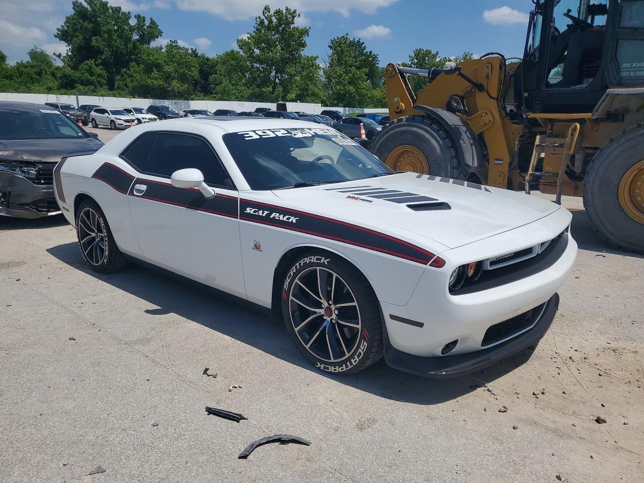 2016 Dodge Challenger R/T Scat Pack - zdjęcie 4