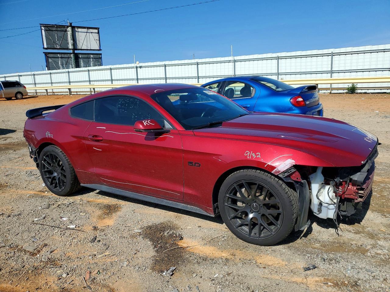 2017 Ford Mustang Gt - zdjęcie 4