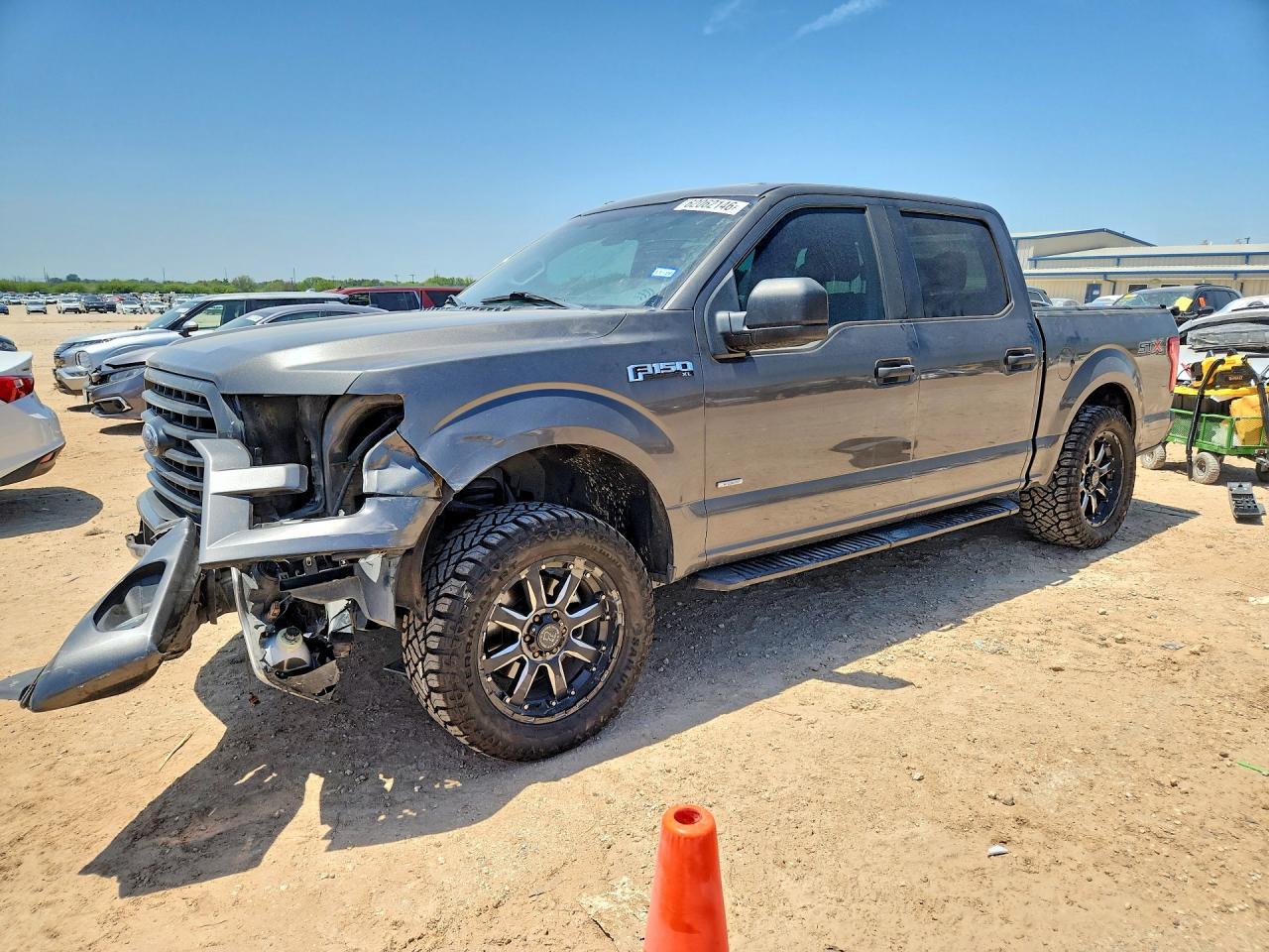 2017 Ford F150 Supercrew - zdjęcie główne
