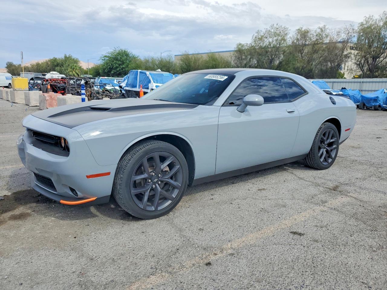 2021 Dodge Challenger Sxt - zdjęcie główne