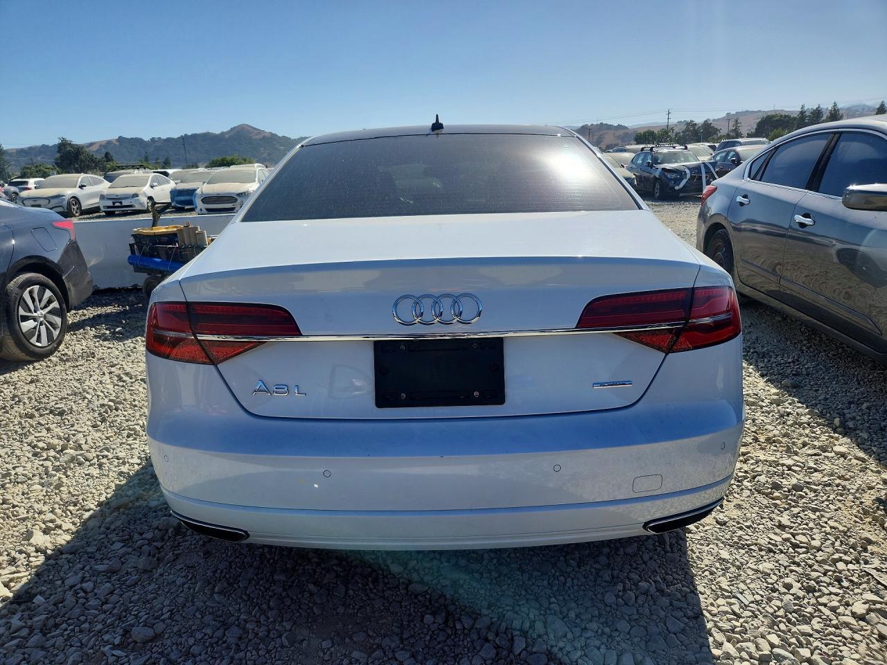 2017 Audi A8 L Quattro - zdjęcie 6
