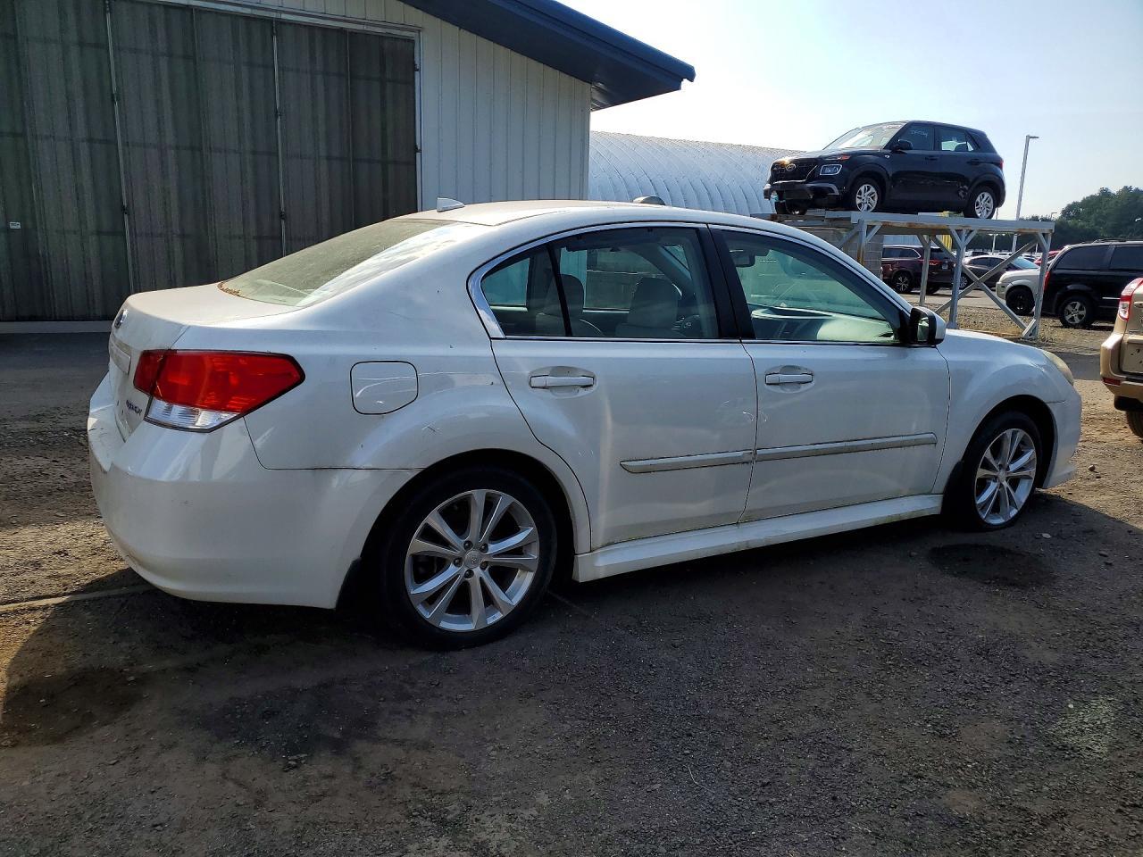 2013 Subaru Legacy 2.5I Limited - zdjęcie 3