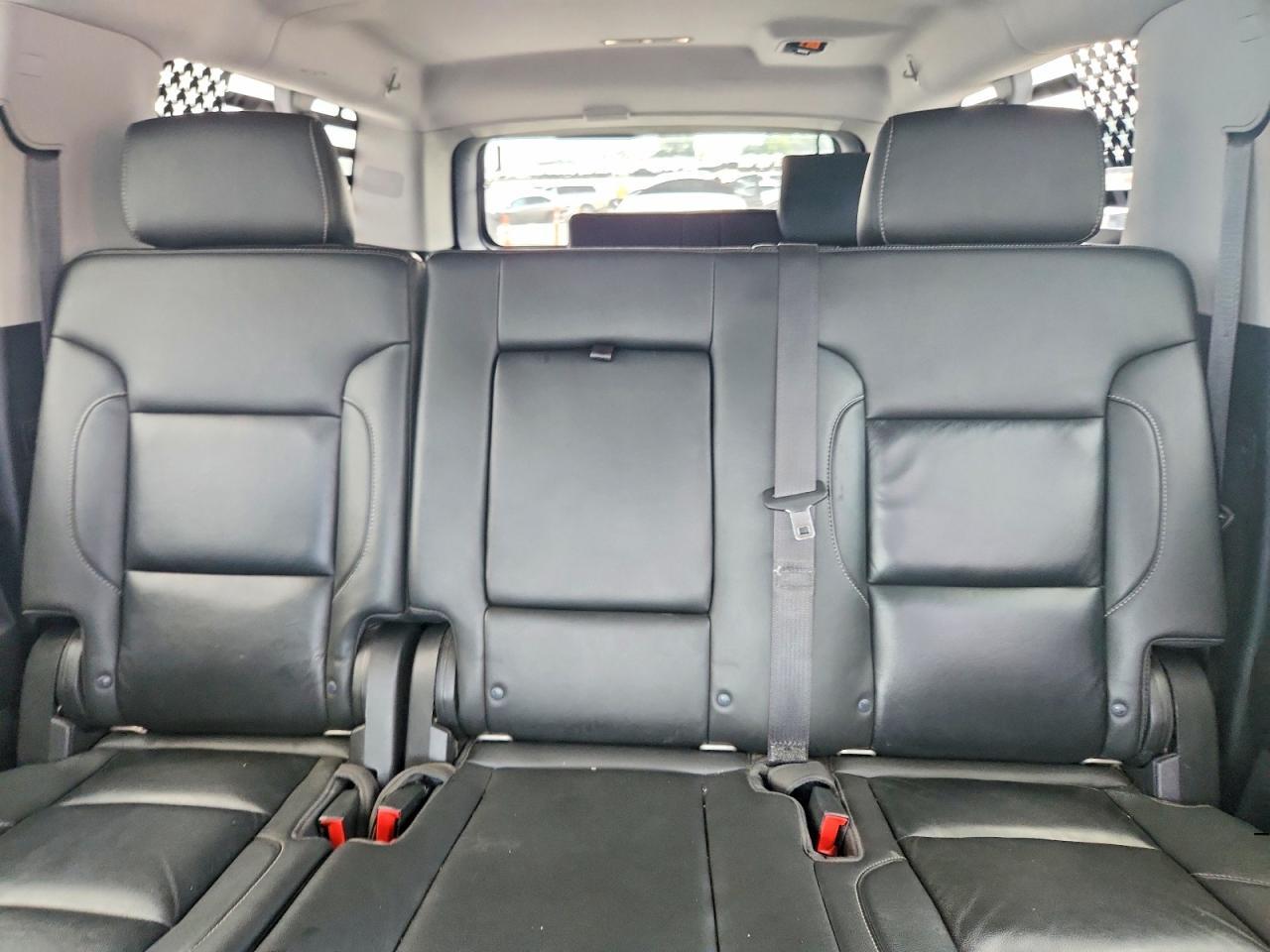 2018 Chevrolet Suburban K1500 Lt - zdjęcie 10