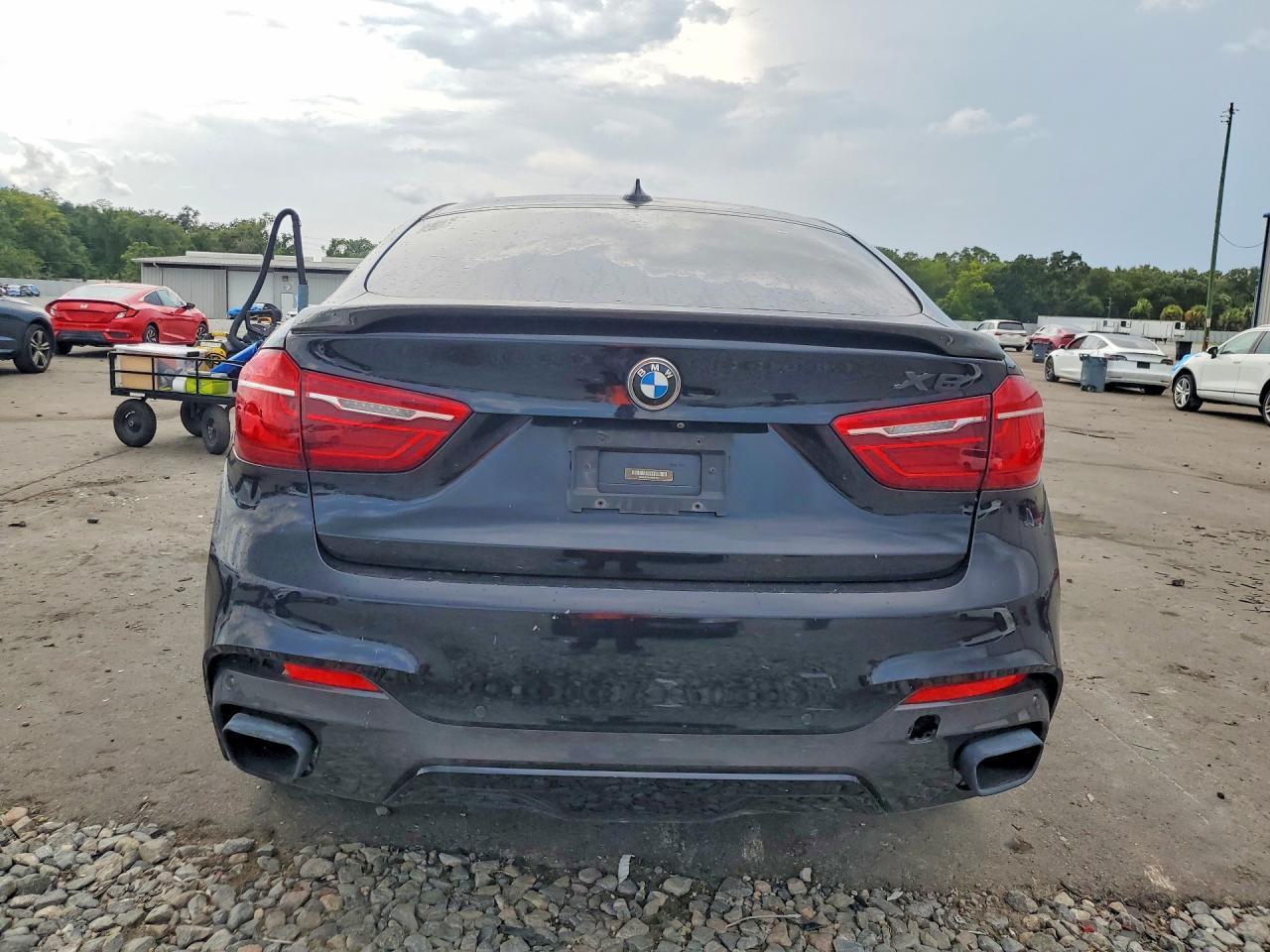 2016 BMW X6 xDrive35I - zdjęcie 6