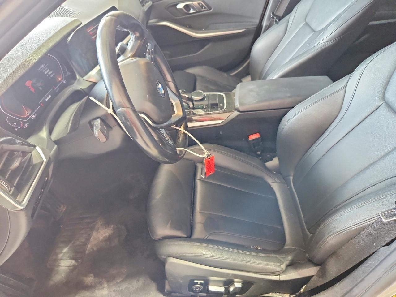 2020 BMW 330I - zdjęcie 7