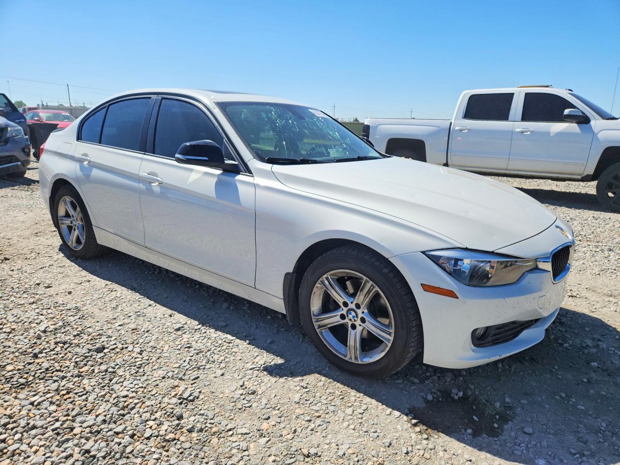 2015 BMW 320 I xDrive - zdjęcie 4