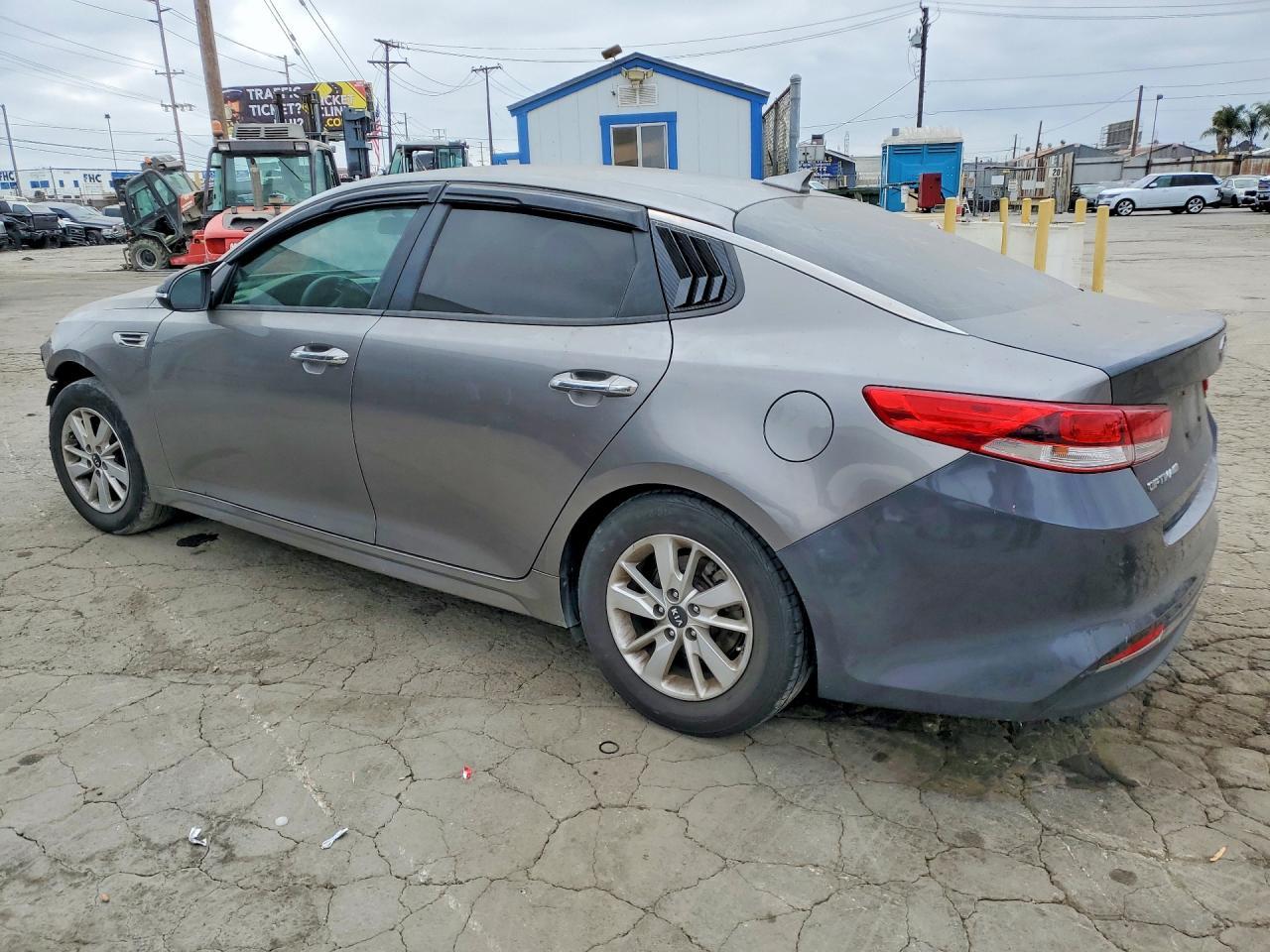 2016 Kia Optima Lx - zdjęcie 2