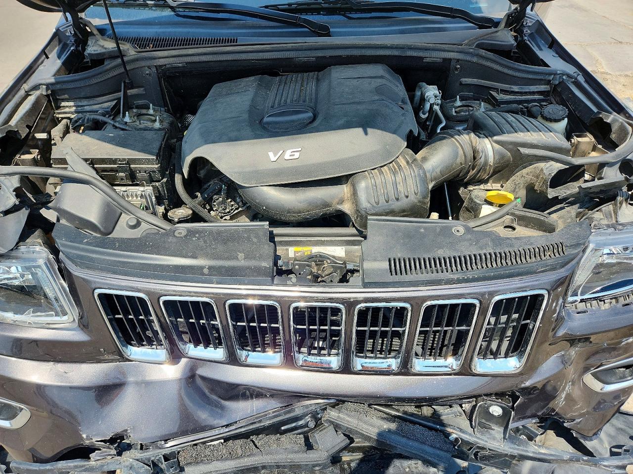 2015 Jeep Grand Cherokee Limited - zdjęcie 12