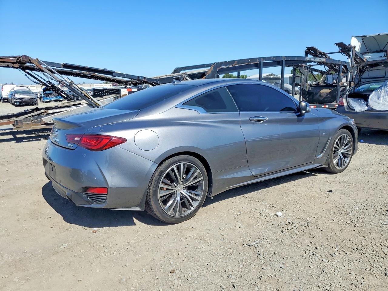2018 Infiniti Q60 2.0T Pure - zdjęcie 3