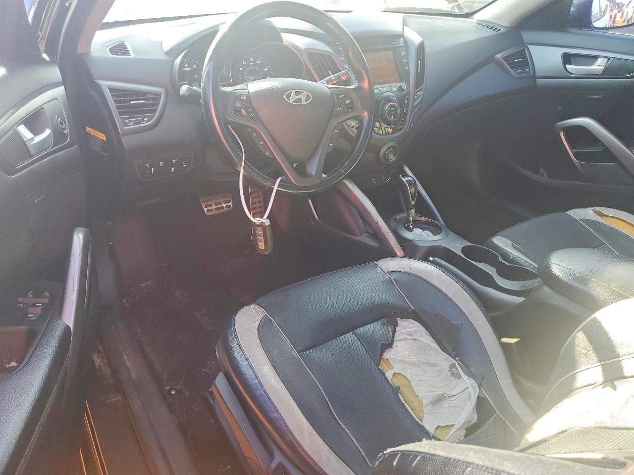 2015 Hyundai Veloster Turbo - zdjęcie 8
