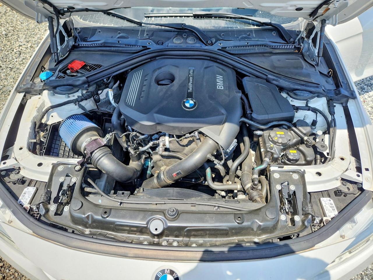 2017 BMW 330 I - zdjęcie 11