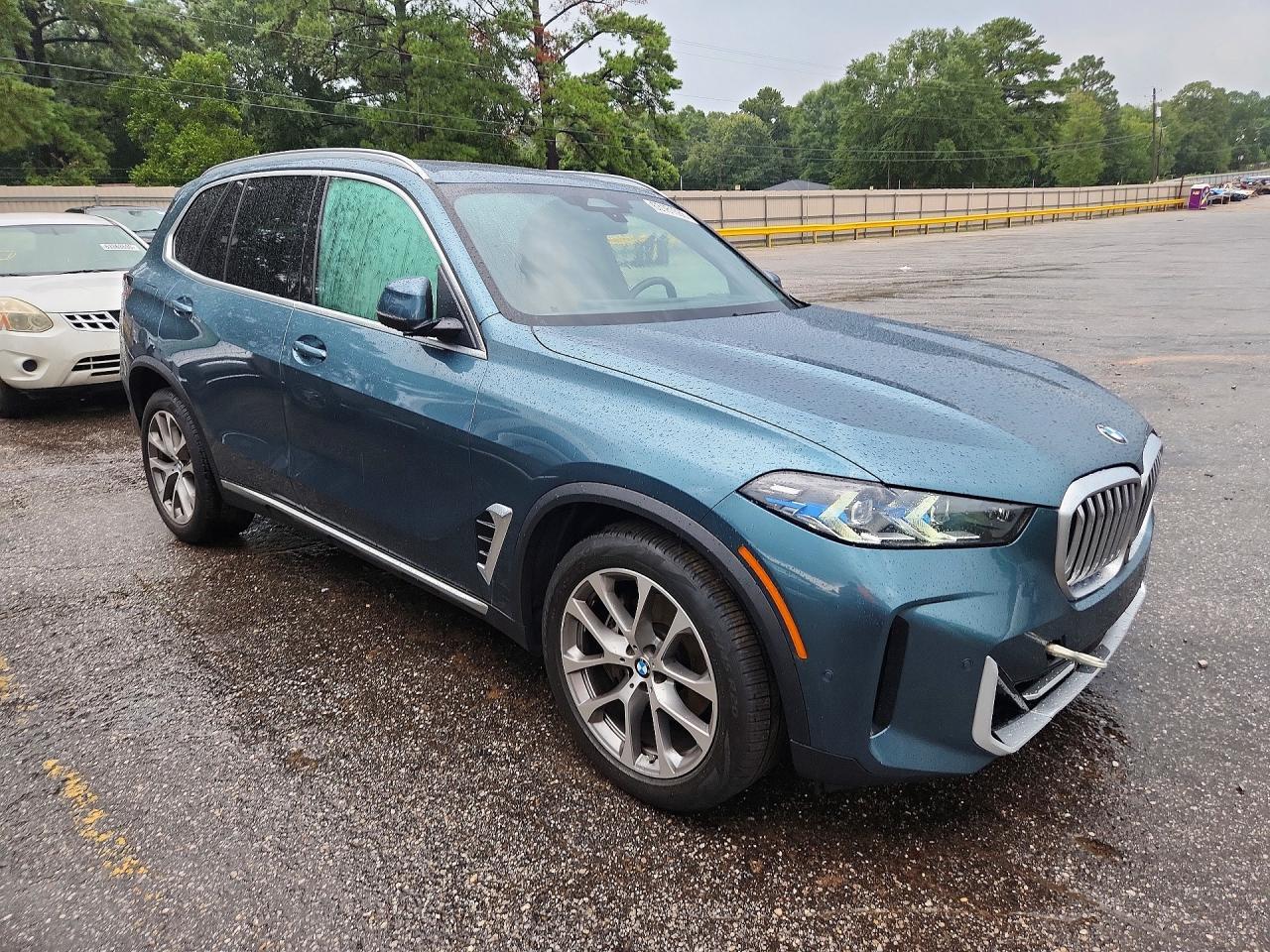 2024 BMW X5 xDrive40I - zdjęcie 4