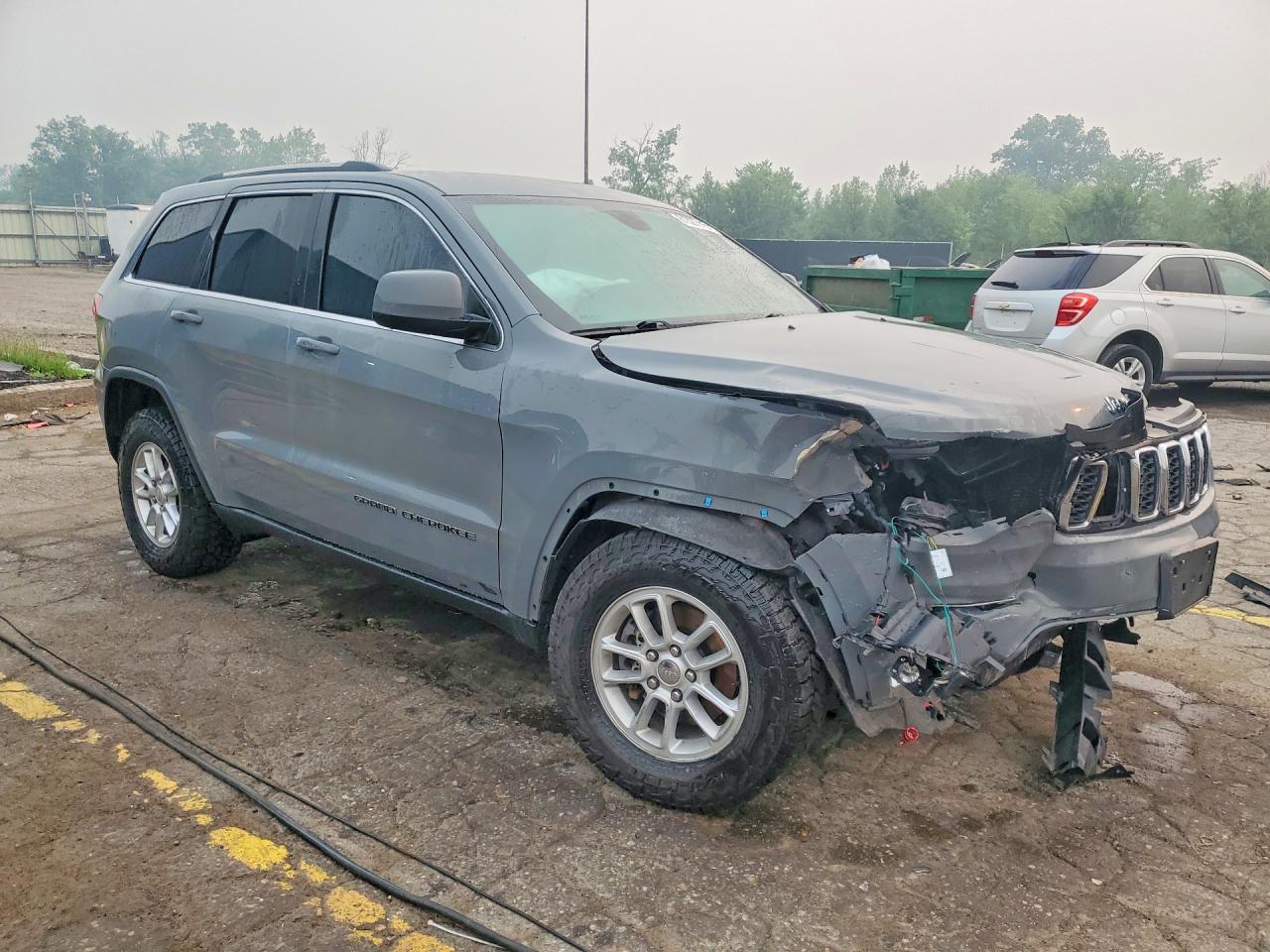 2019 Jeep Grand Cherokee Laredo - zdjęcie 4