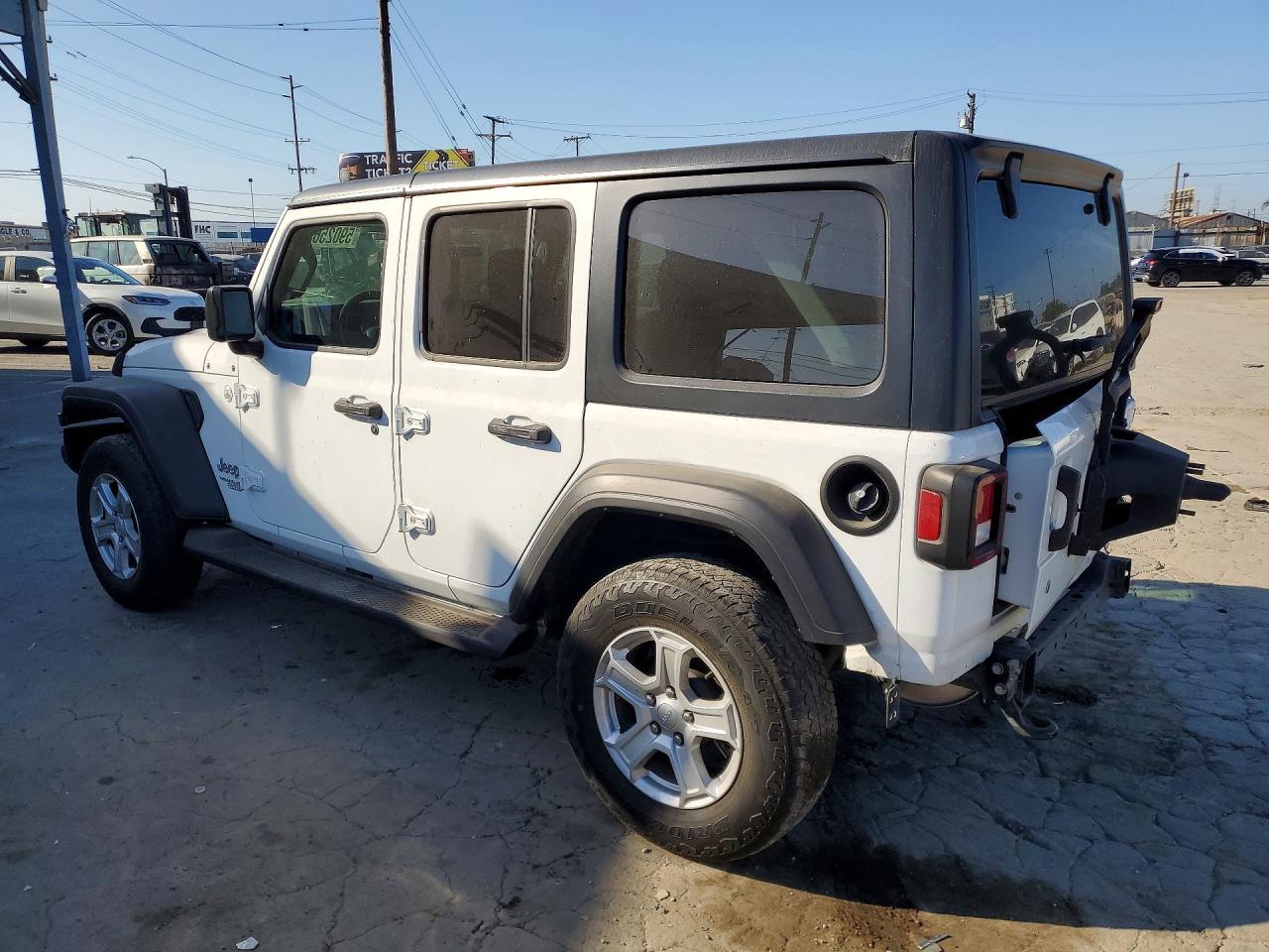 2018 Jeep Wrangler Unlimited Sport - zdjęcie 2