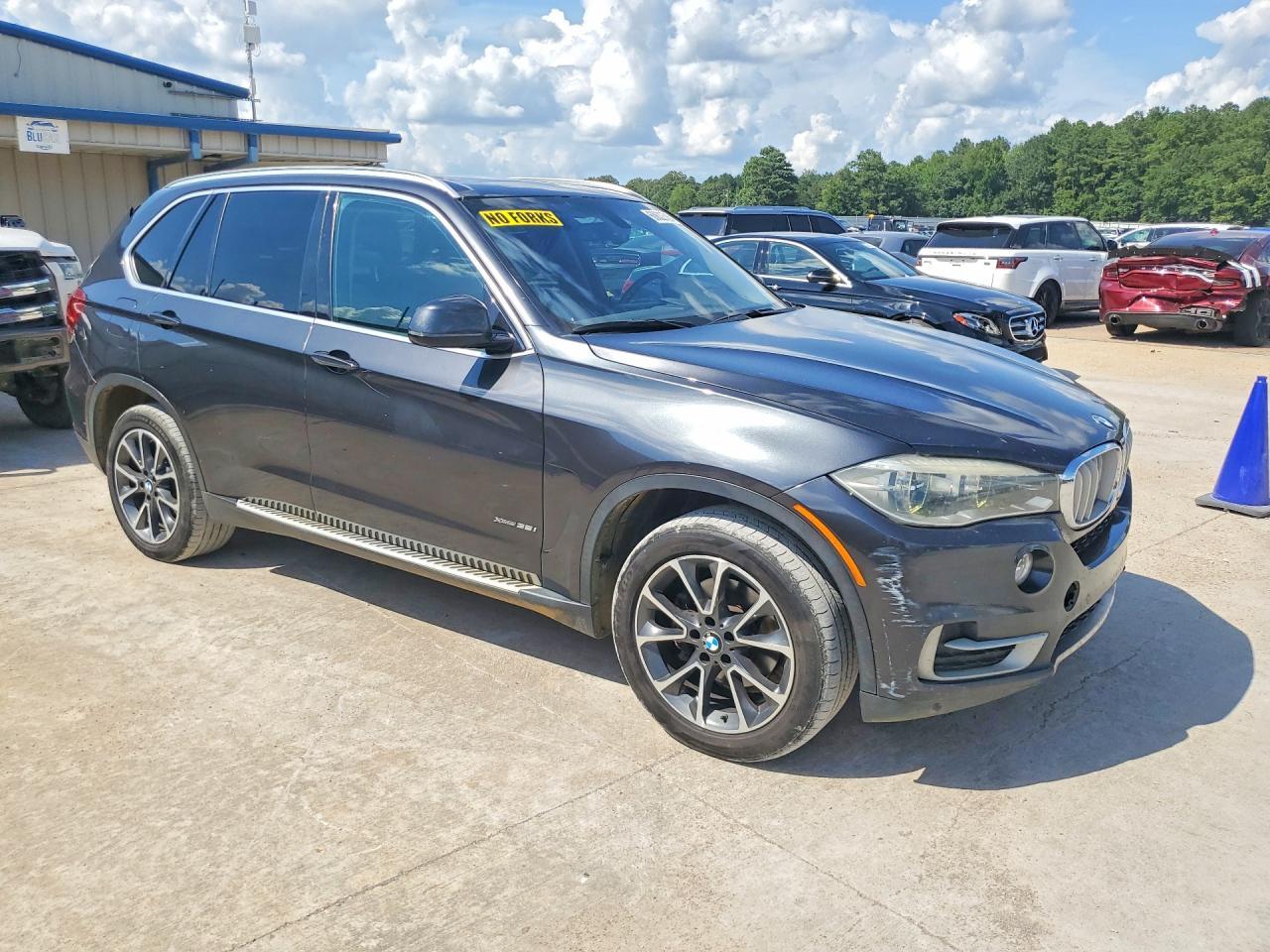 2015 BMW X5 xDrive35I - zdjęcie 4