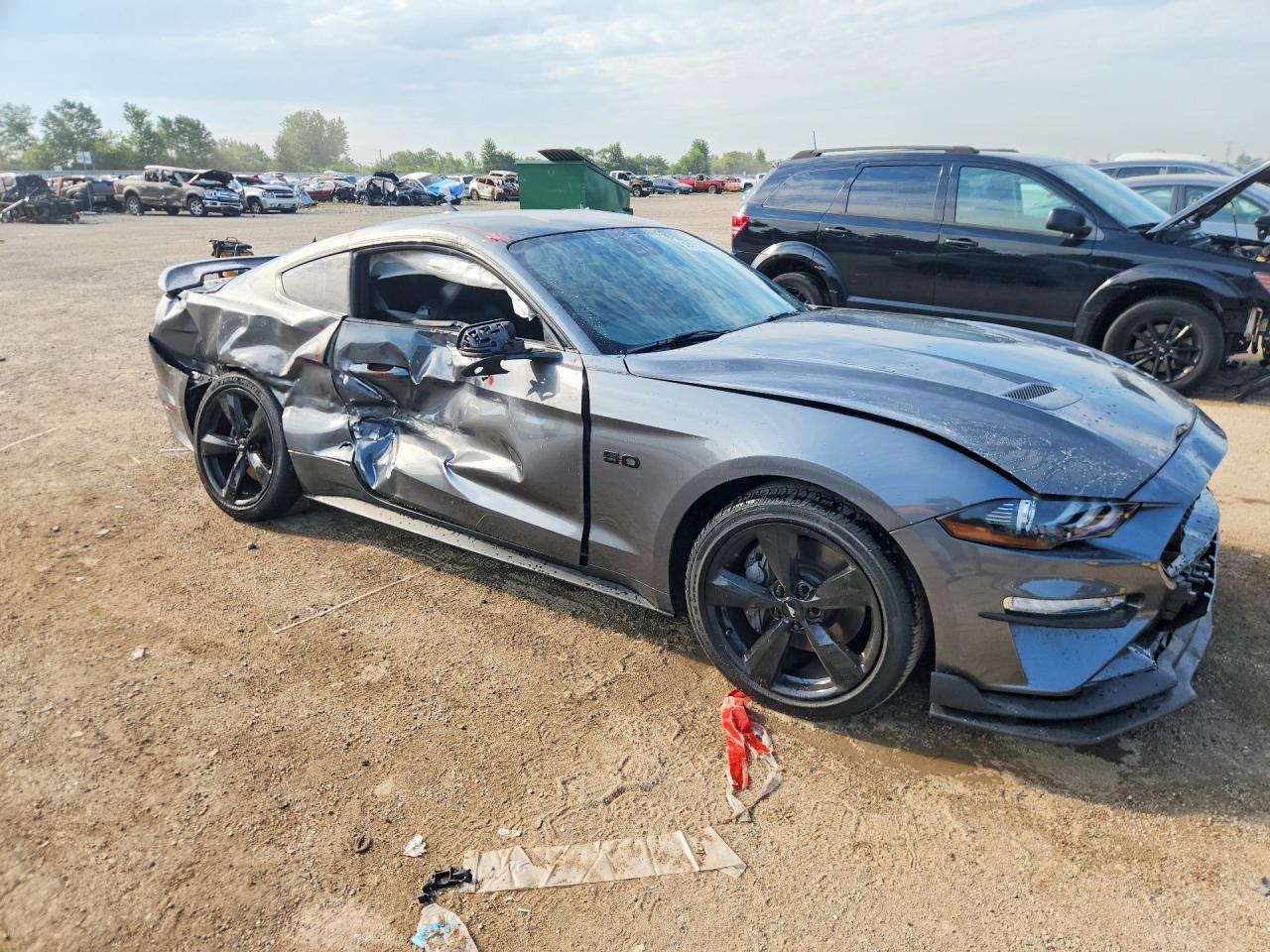 2023 Ford Mustang Gt - zdjęcie 4