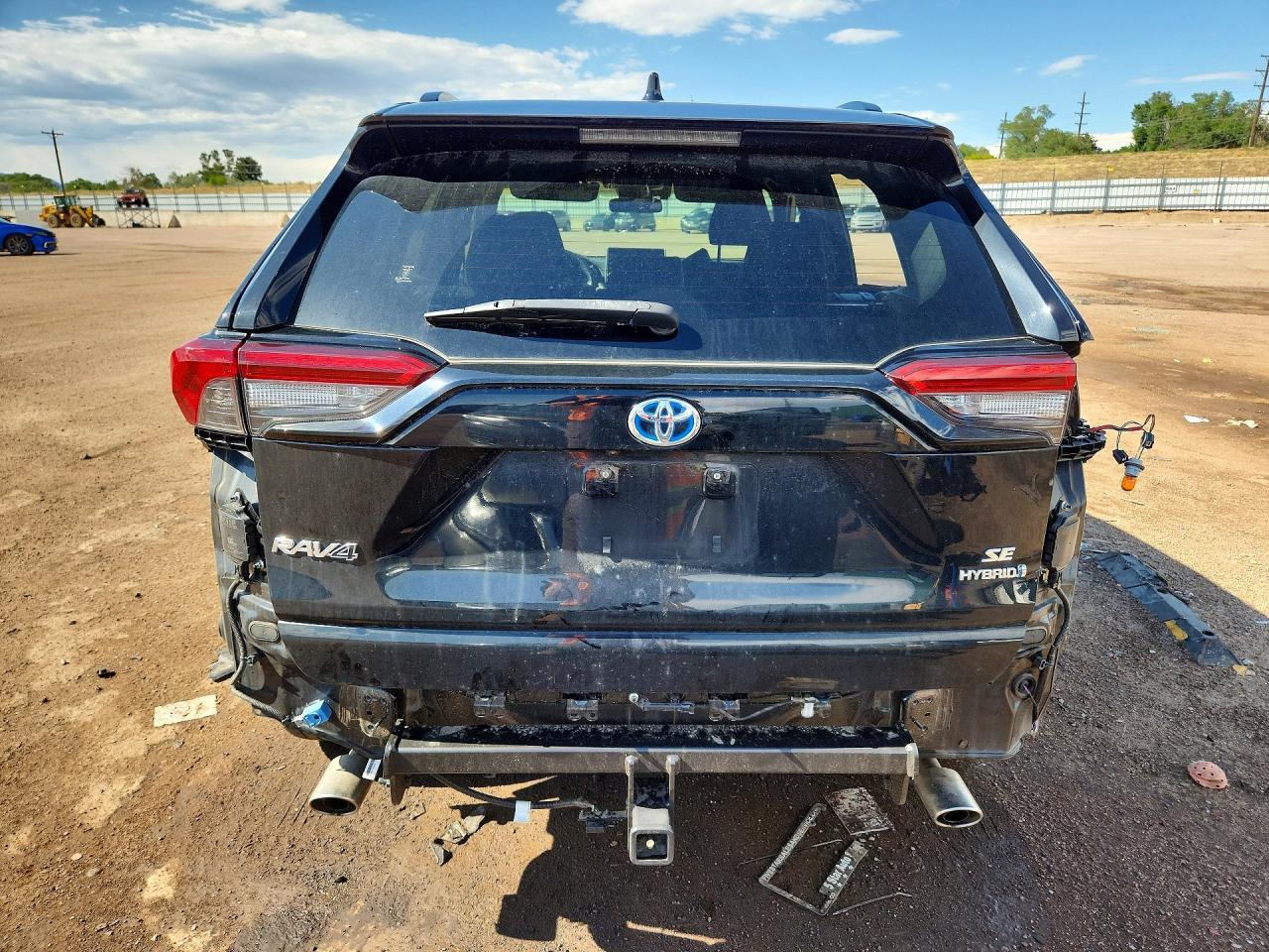 2022 Toyota Rav4 Se - zdjęcie 6