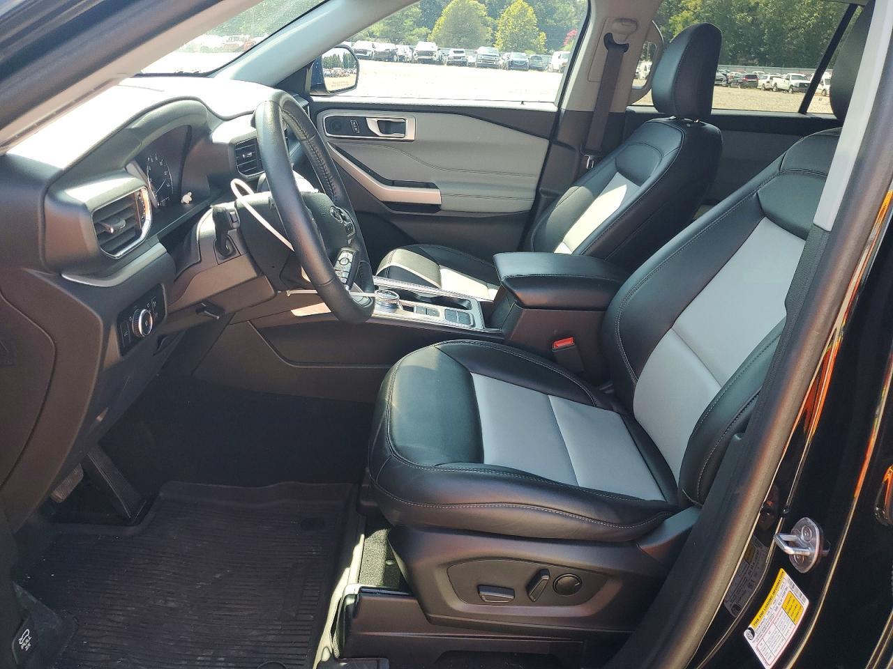 2024 Ford Explorer Xlt - zdjęcie 7