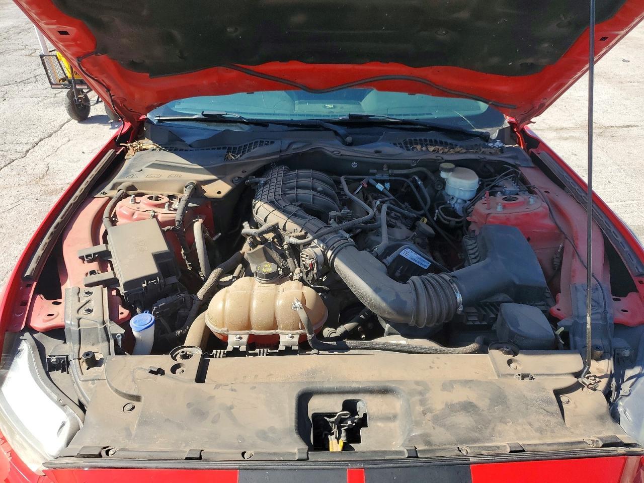 2015 Ford Mustang - zdjęcie 11