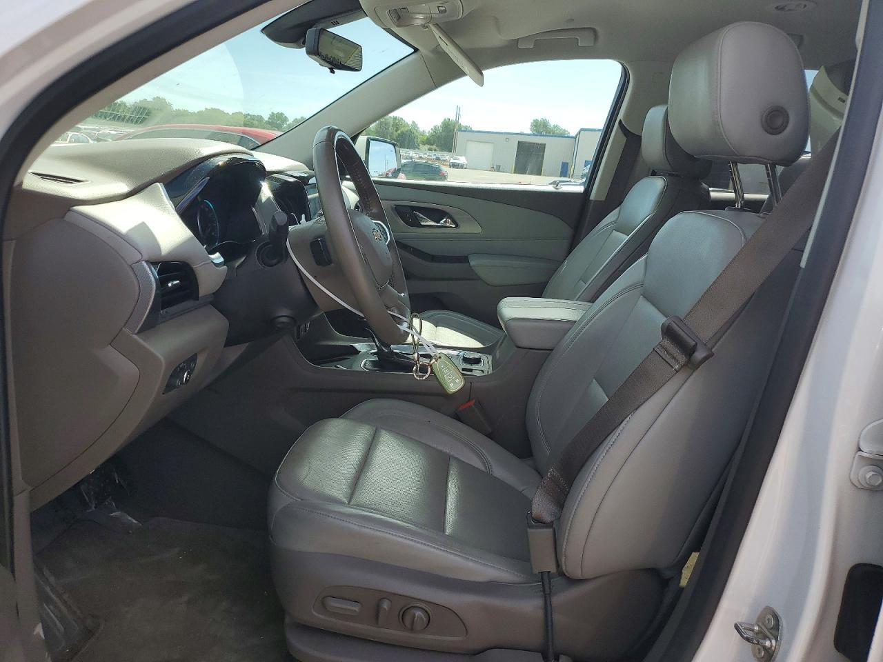 2019 Chevrolet Traverse Premier - zdjęcie 7