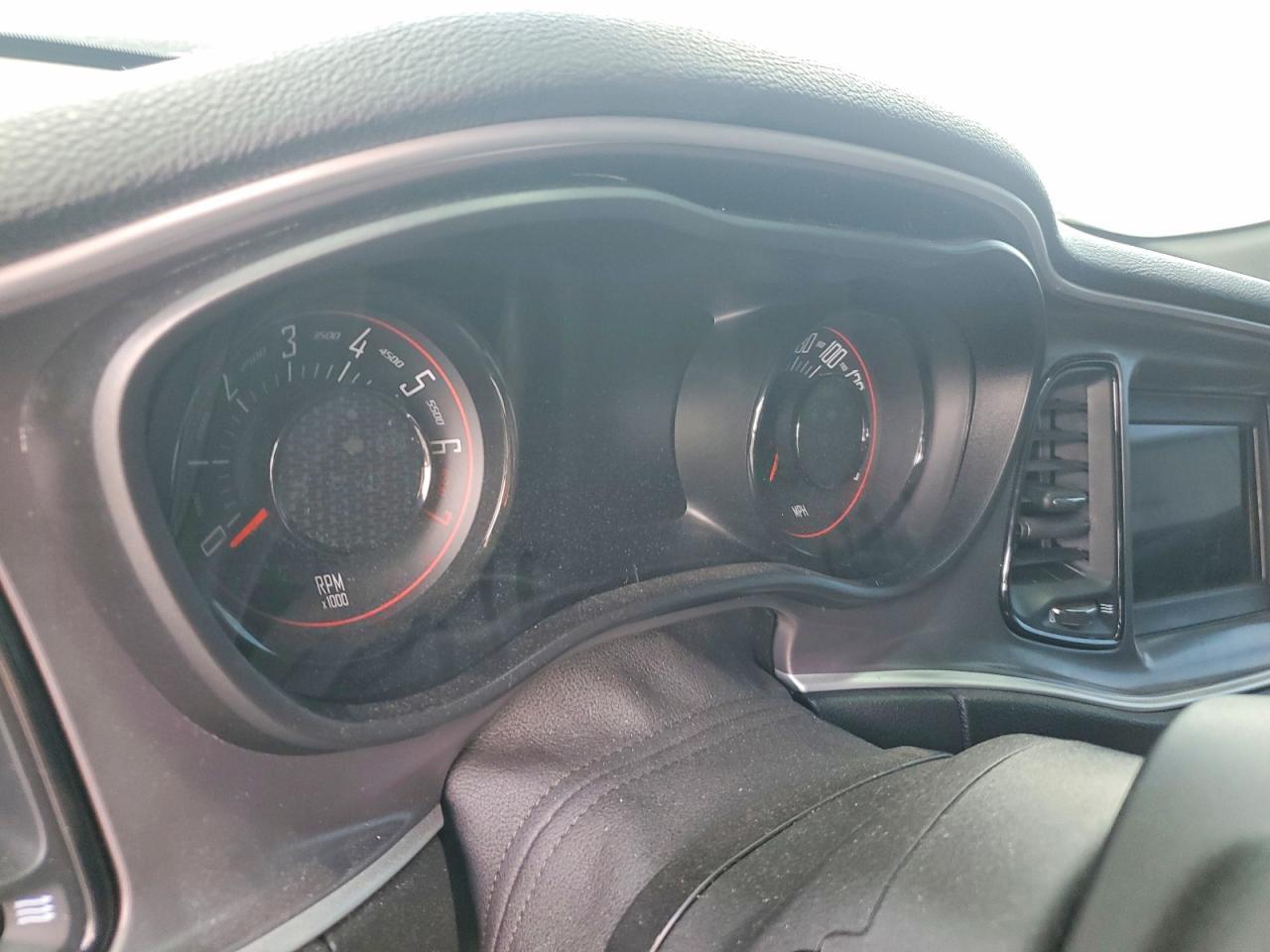 2021 Dodge Challenger Sxt - zdjęcie 9