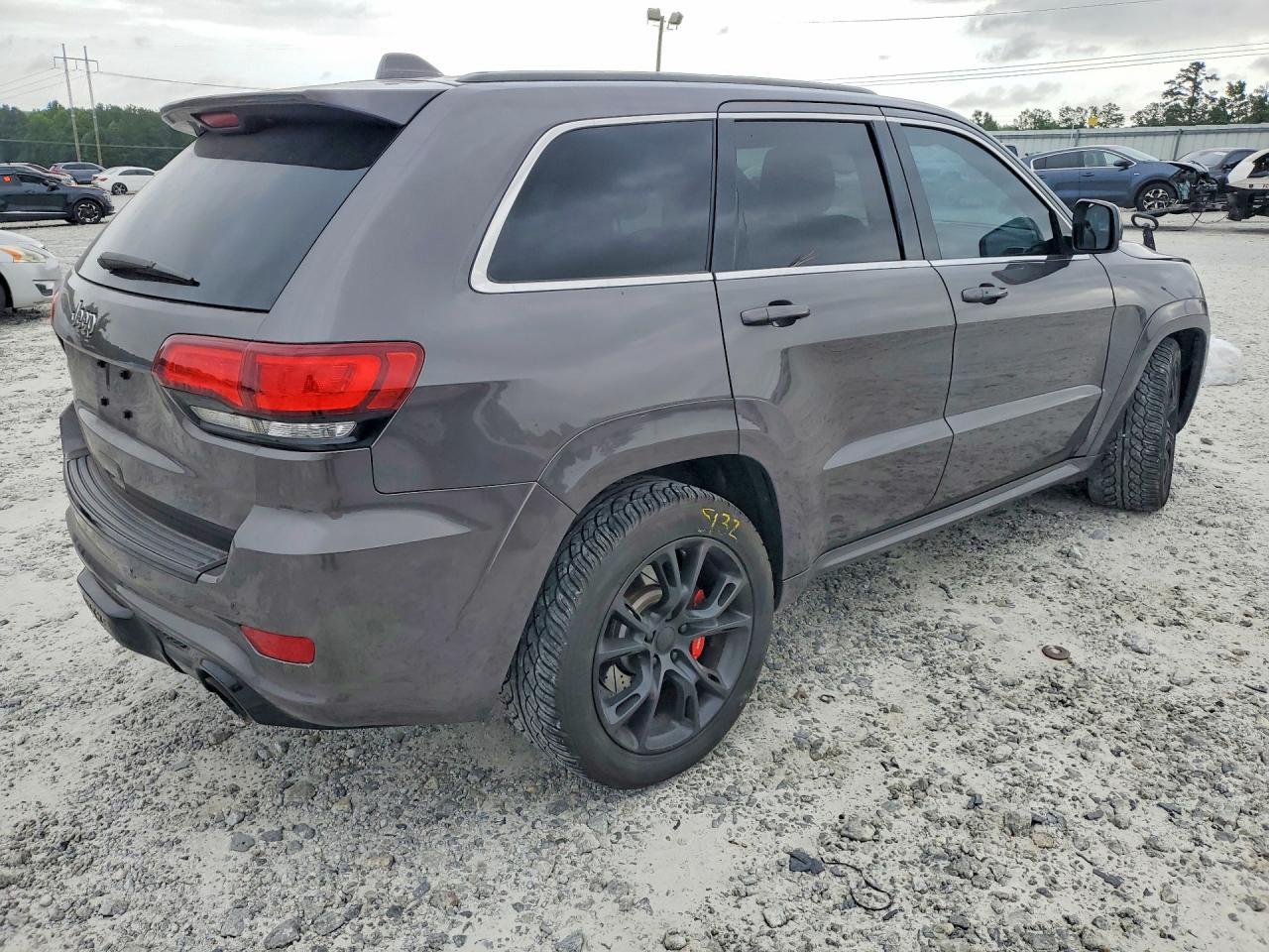 2014 Jeep Grand Cherokee Srt-8 - zdjęcie 3