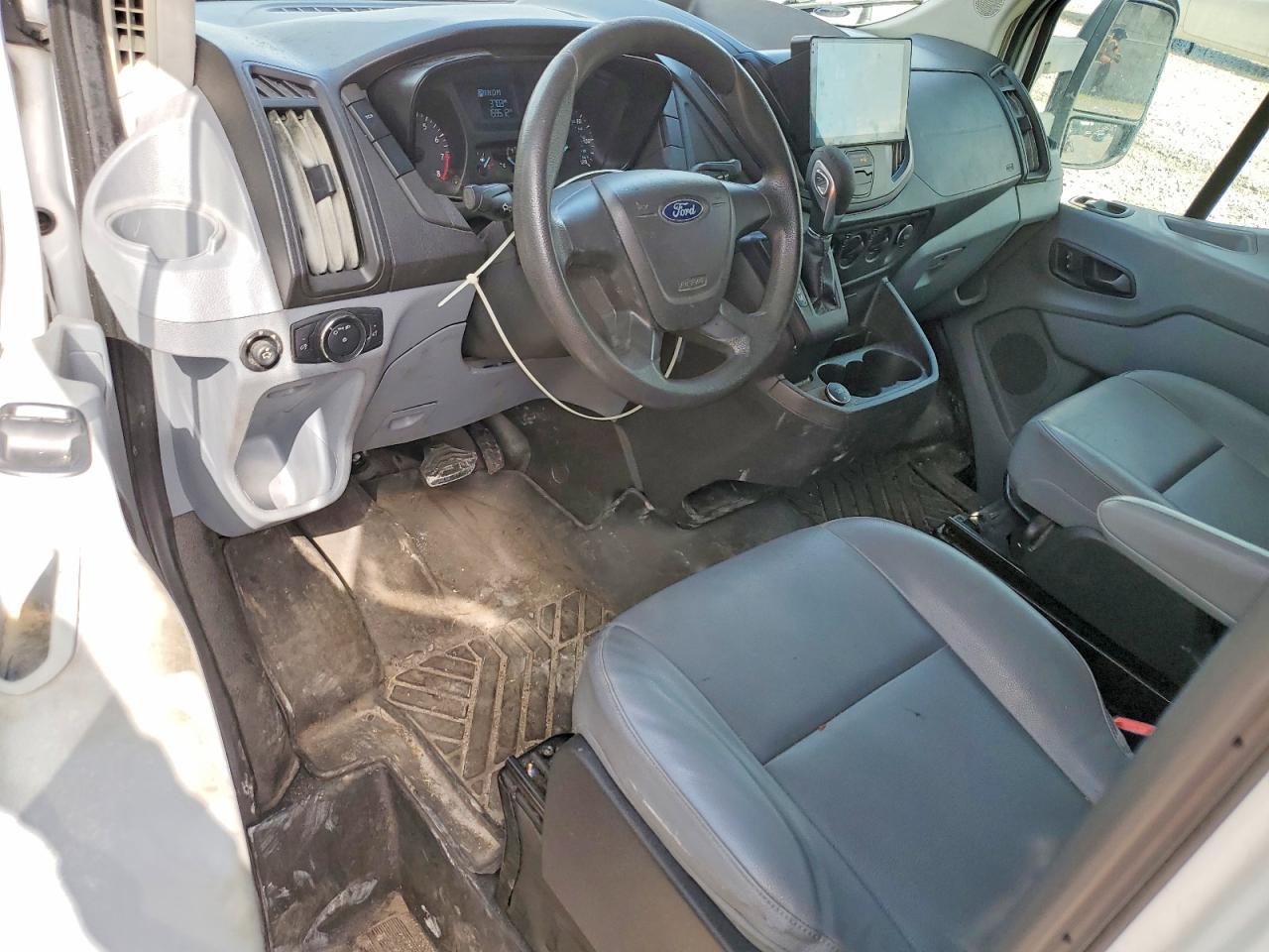 2018 Ford Transit T-150 - zdjęcie 8