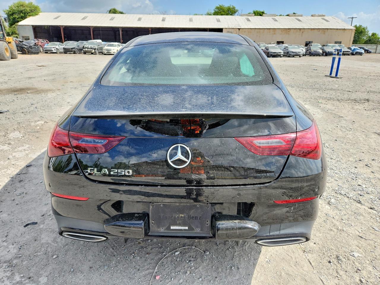 2025 Mercedes-Benz Cla 250 - zdjęcie 6