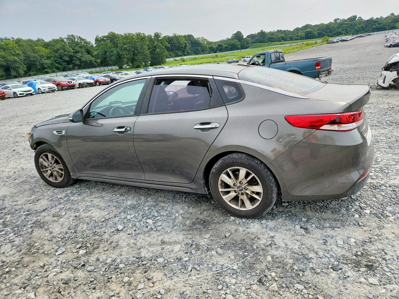 2016 Kia Optima Lx - zdjęcie 2
